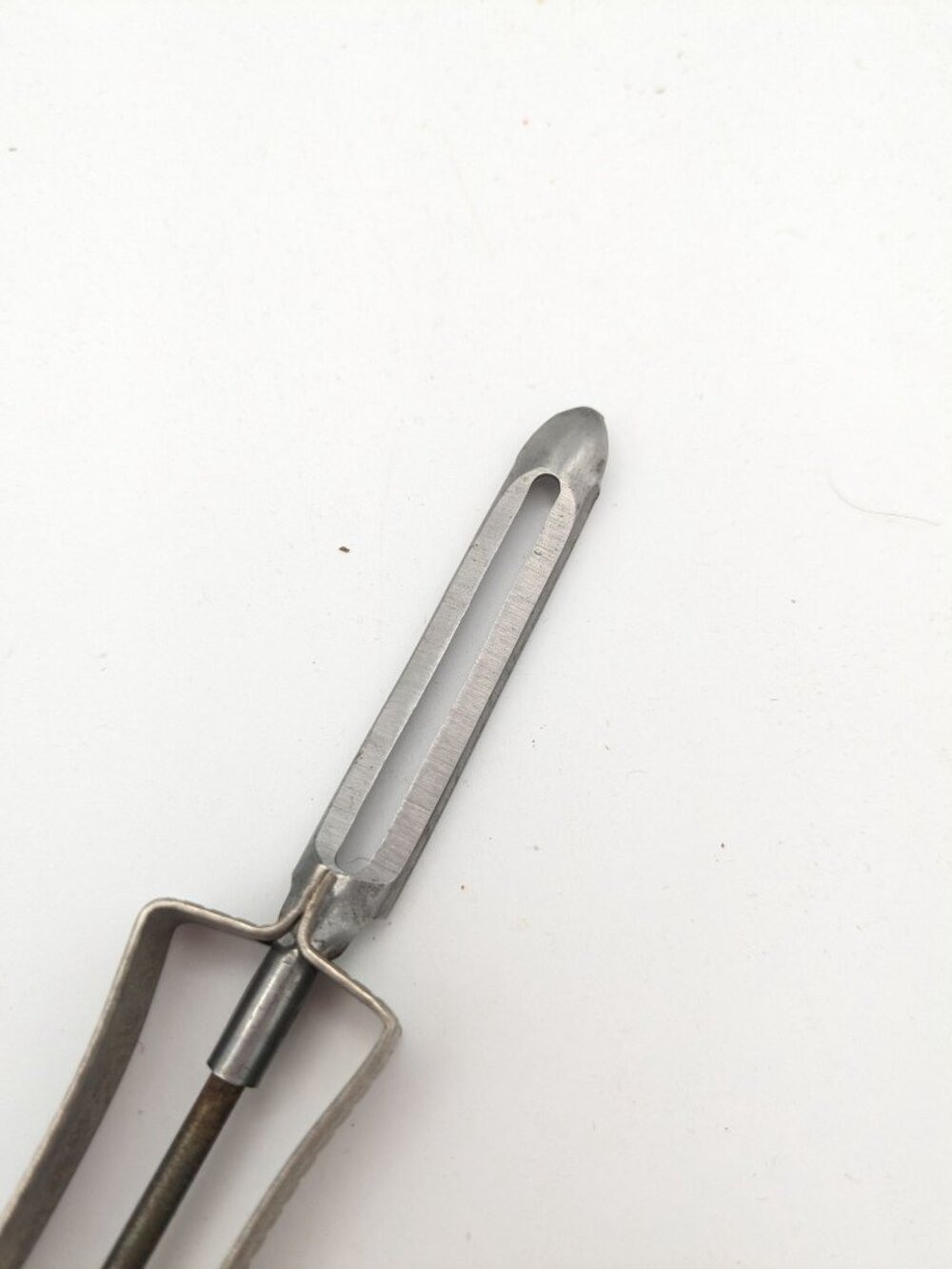 Vintage EKCO USA #3 Potato Vegetable Peeler Floating Blade Nee Action - Picture 2 of 8
